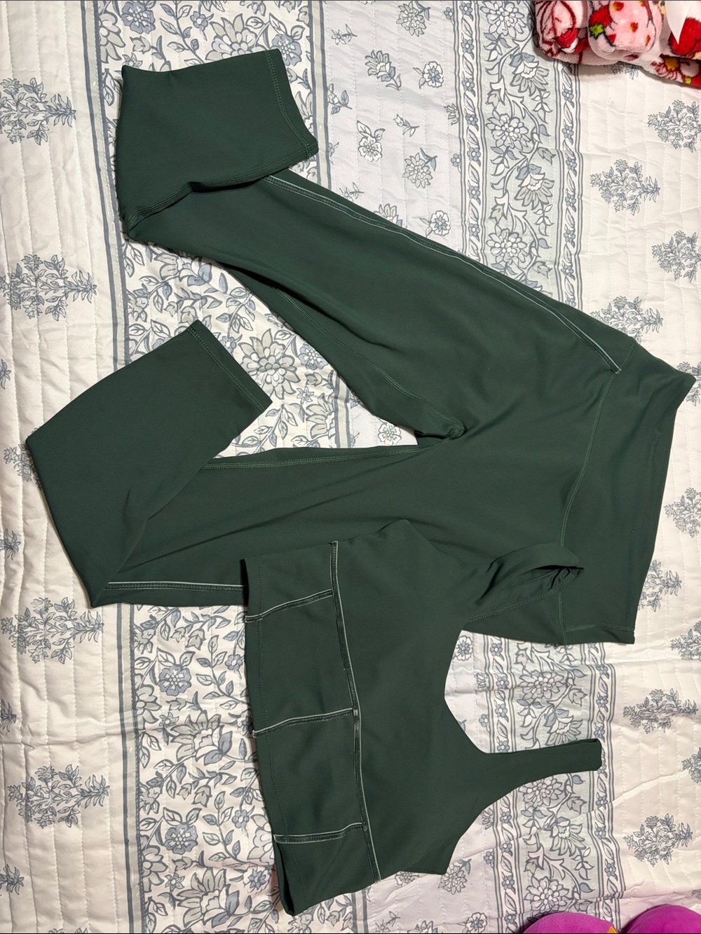 High-Waist Forest Green Leggings with Matching Crop Sports Bra